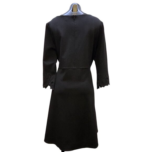 NWT Chicos Black Shift Dress With Lace Bell Sleeves Size 3\16 - Picture 2 of 7